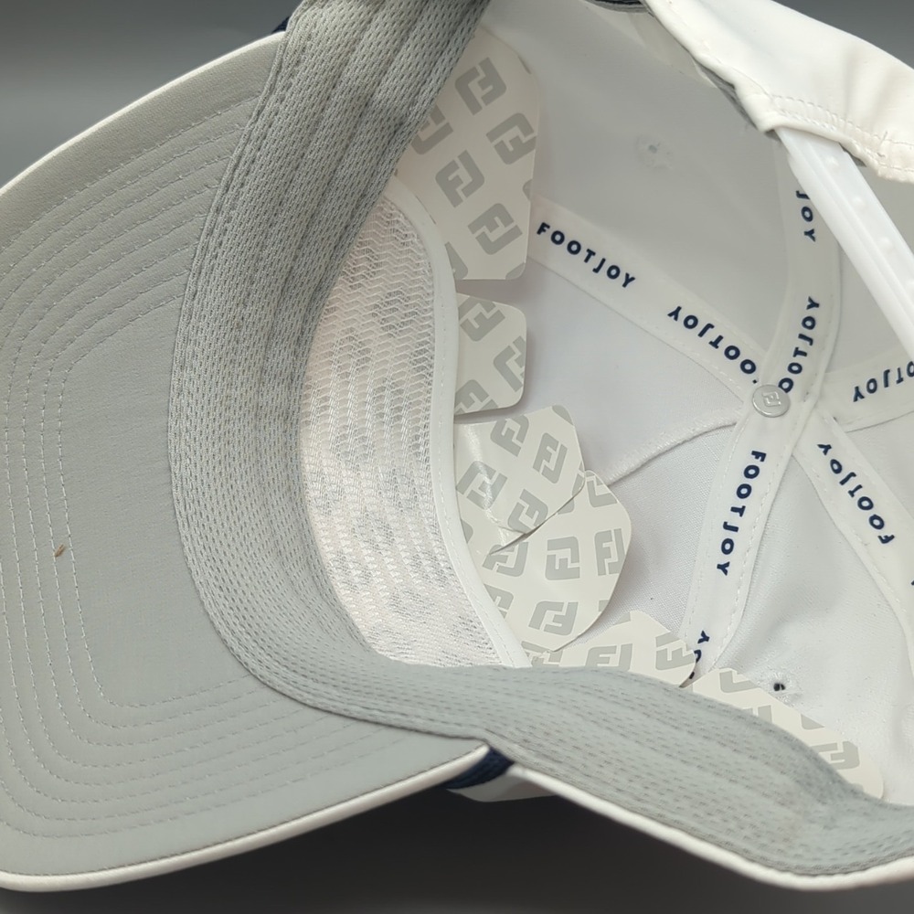 FootJoy Tony's Market 5 Panel 18th Flag White/Red Adjustable Snapback Rope Hat - Picture 11 of 13